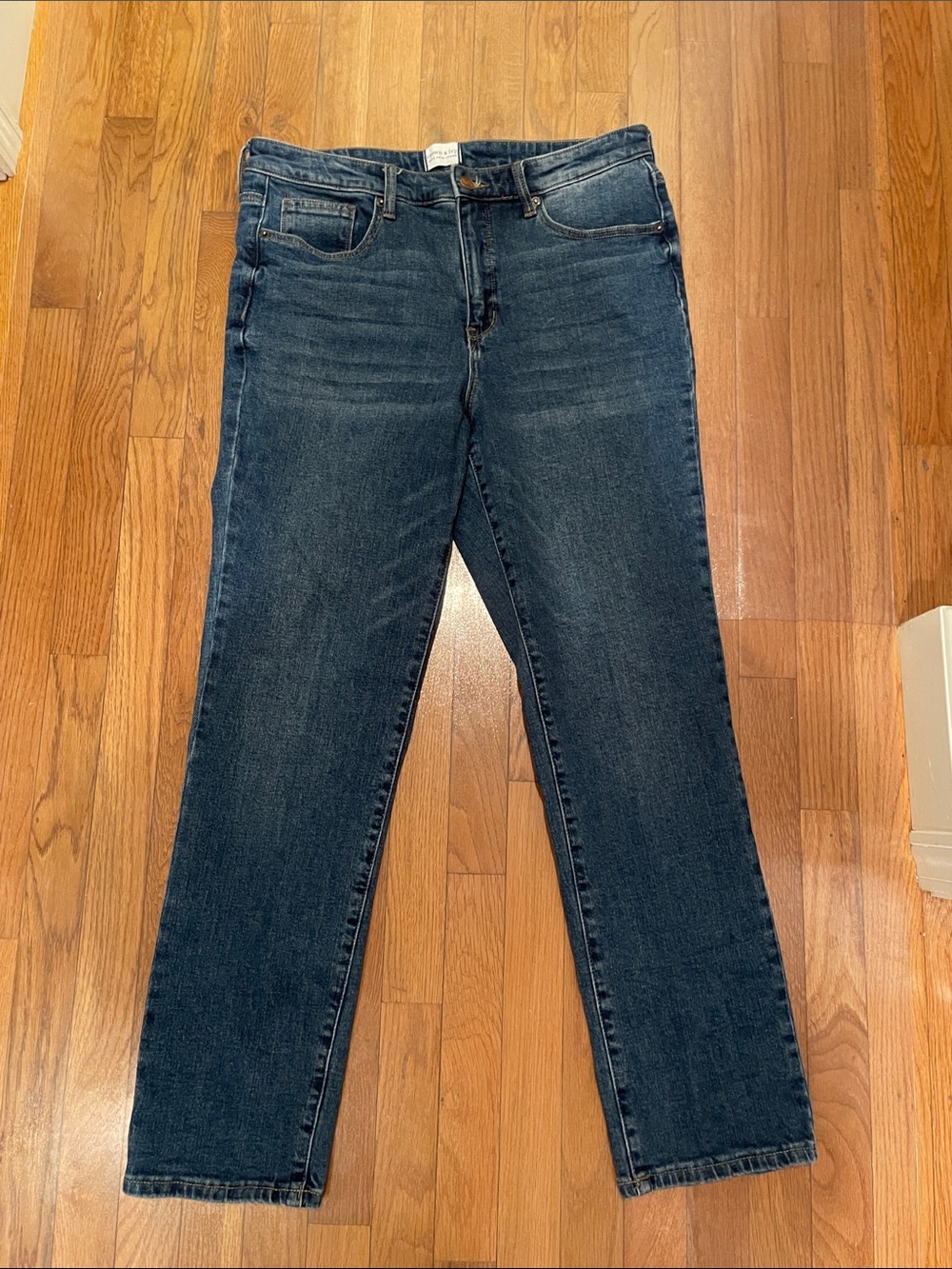 crown & ivy Women's Dark Blue Straight Leg Jeans